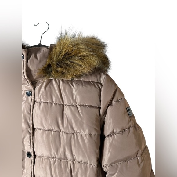 Kenneth Cole Taupe Puffer Coat Women’s XL Long Hooded Jacket Faux Fur Lined Warm - Picture 4 of 10